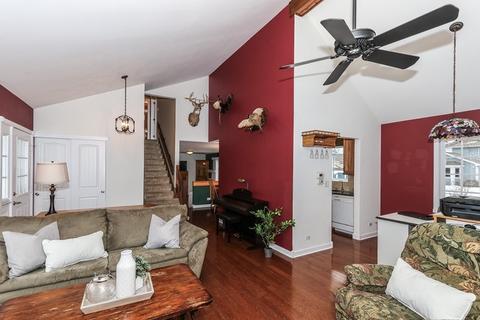 1147 Driftwood Ln, Bartlett, IL 60103 photo 5