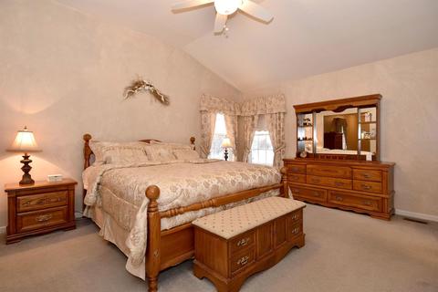 1886 Burton Dr, Bartlett, IL 60103 photo 22