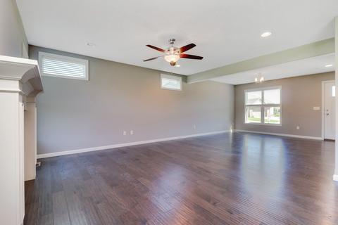 1035 Decoy Ct, Normal, IL 61761 photo 3