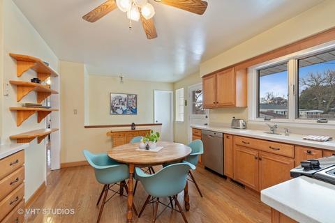 2225 Central Rd, Glenview, IL 60025 photo 6