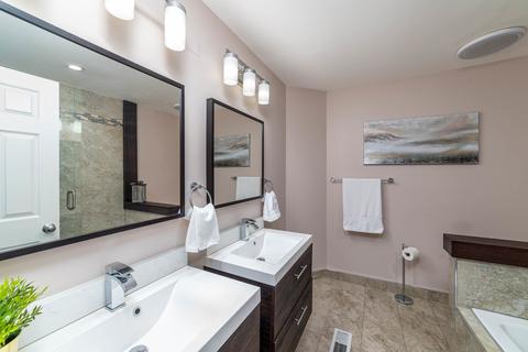968 Oak Ridge Blvd, Elgin, IL 60120 photo 15
