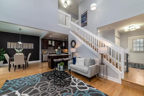 968 Oak Ridge Blvd, Elgin, IL 60120 photo 3