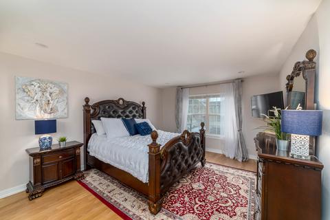 968 Oak Ridge Blvd, Elgin, IL 60120 photo 13