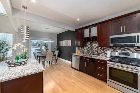 968 Oak Ridge Blvd, Elgin, IL 60120 photo 9