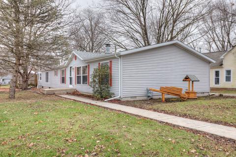 306 S David St, Sidney, IL 61877 photo 1