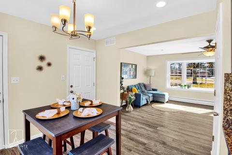 1218 Forest Dr, Elgin, IL 60123 photo 6