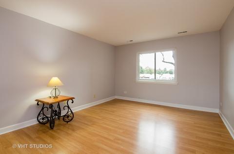 1745 Robin Walk #D, Hoffman Estates, IL 60169 photo 6