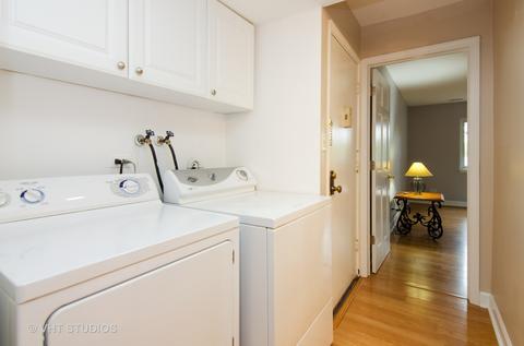 1745 Robin Walk #D, Hoffman Estates, IL 60169 photo 9
