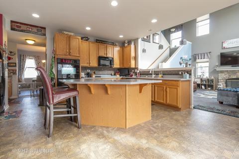 13908 Briar Ln, Plainfield, IL 60544 photo 4