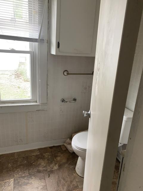 309 E Johnson St, Clinton, IL 61727 photo 14
