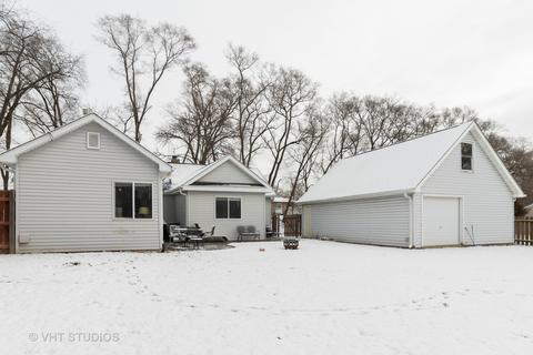 755 Dixon Ave, Elgin, IL 60120 photo 11