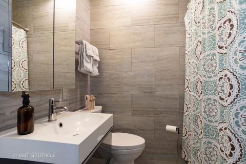755 Dixon Ave, Elgin, IL 60120 photo 5