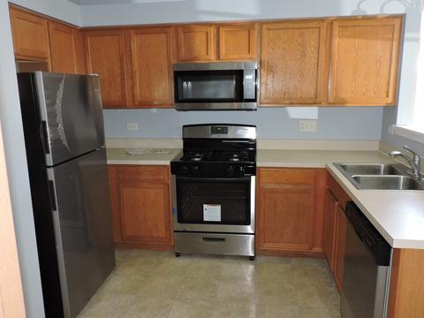 3029 Hoffman St, Plano, IL 60545 photo 4