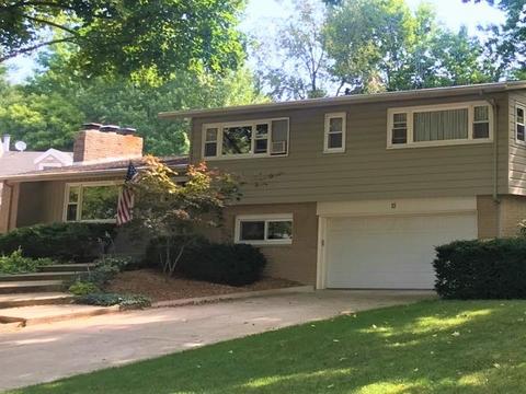 15 Foley Ave, Bloomington, IL 61701 photo 2