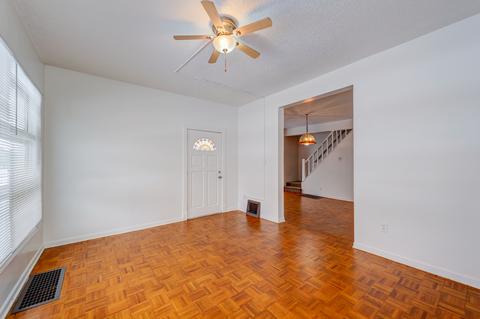 570 Douglas Ave, Elgin, IL 60120 photo 36