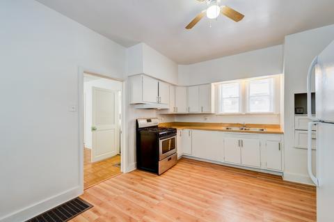 570 Douglas Ave, Elgin, IL 60120 photo 24