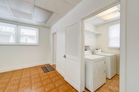 570 Douglas Ave, Elgin, IL 60120 photo 25