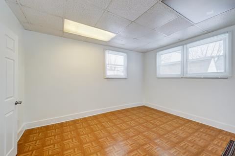 570 Douglas Ave, Elgin, IL 60120 photo 23