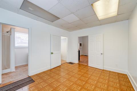 570 Douglas Ave, Elgin, IL 60120 photo 21