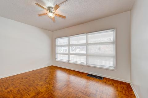 570 Douglas Ave, Elgin, IL 60120 photo 35