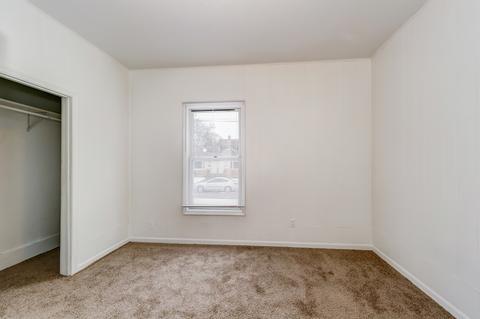 570 Douglas Ave, Elgin, IL 60120 photo 30