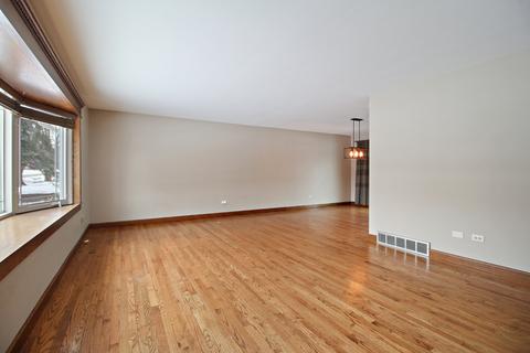 12 S059 Robert Dr, Naperville, IL 60564 photo 2
