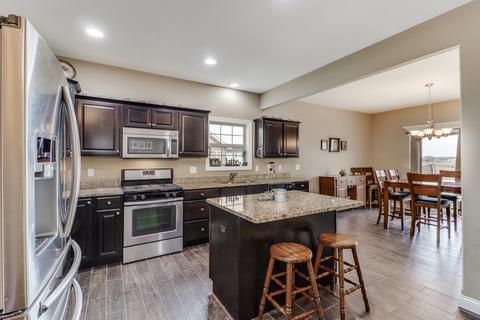 1090 Geyser Peak Rd, Normal, IL 61761 photo 15