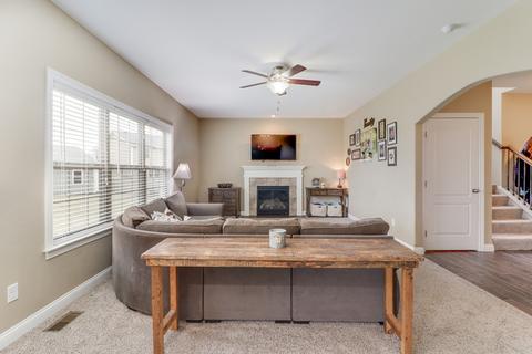 1090 Geyser Peak Rd, Normal, IL 61761 photo 3
