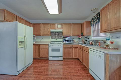 54 Moonlight Rd, Matteson, IL 60443 photo 8