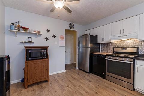 700 Angela Dr, Normal, IL 61761 photo 18