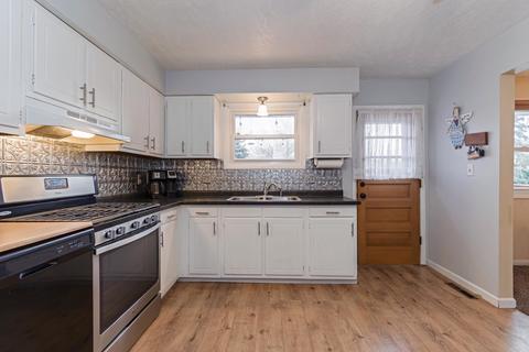 700 Angela Dr, Normal, IL 61761 photo 10