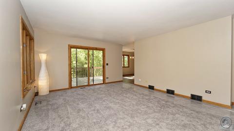 14 Crestview Dr, Ingleside, IL 60041 photo 5
