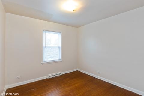 7803 S Champlain Ave, Chicago, IL 60619 photo 8