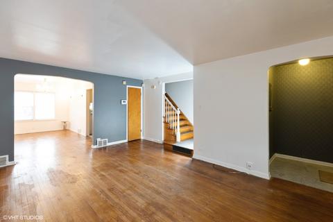 7803 S Champlain Ave, Chicago, IL 60619 photo 3
