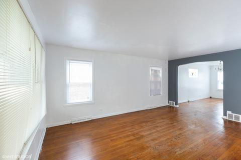 7803 S Champlain Ave, Chicago, IL 60619 photo 2