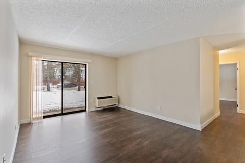 5550 Astor Ln #102, Rolling Meadows, IL 60008 photo 3