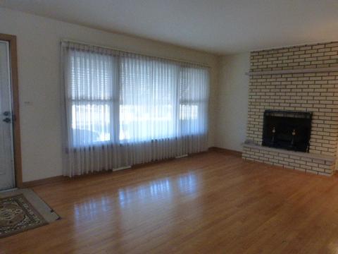 705 Hatlen Ave, Mount Prospect, IL 60056 photo 7