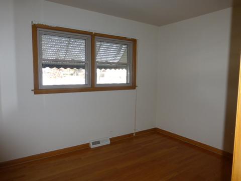705 Hatlen Ave, Mount Prospect, IL 60056 photo 12