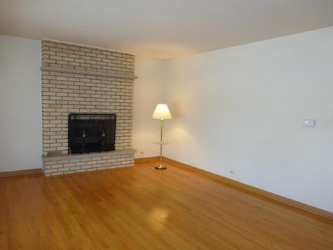 705 Hatlen Ave, Mount Prospect, IL 60056 photo 4