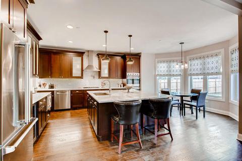 462 Northgate Ct, Riverside, IL 60546 photo 8