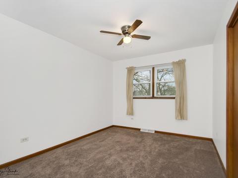 423 Pasadena Ave, Beecher, IL 60401 photo 5