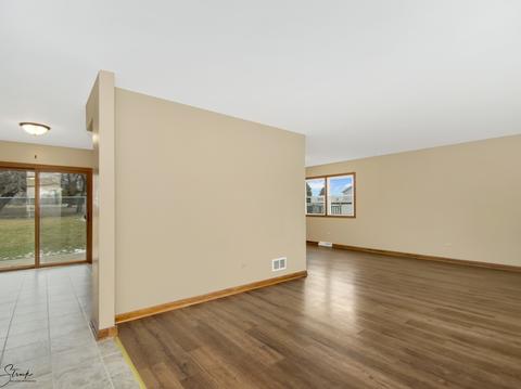 423 Pasadena Ave, Beecher, IL 60401 photo 7