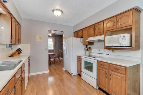 1603 Erin Dr, Normal, IL 61761 photo 8