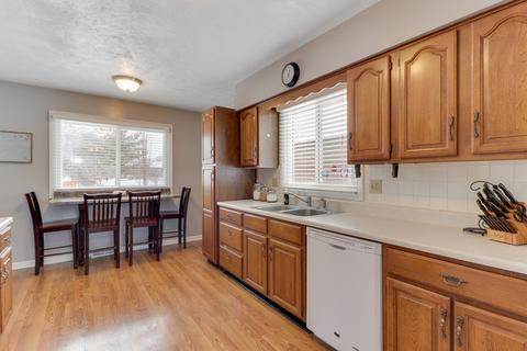 1603 Erin Dr, Normal, IL 61761 photo 6