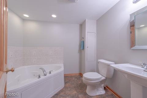 69 Augusta Dr, Gilberts, IL 60136 photo 37