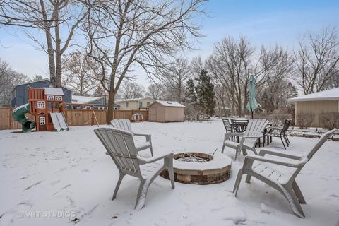 1561 Burning Trl, Wheaton, IL 60189 photo 4