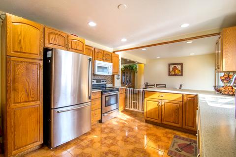 7259 W 75th St, Bridgeview, IL 60455 photo 7