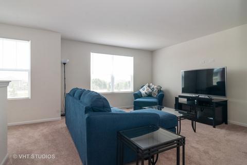 322 Longview Dr, Elgin, IL 60124 photo 8