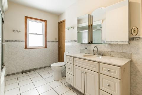 109 S Addison Rd, Addison, IL 60101 photo 12