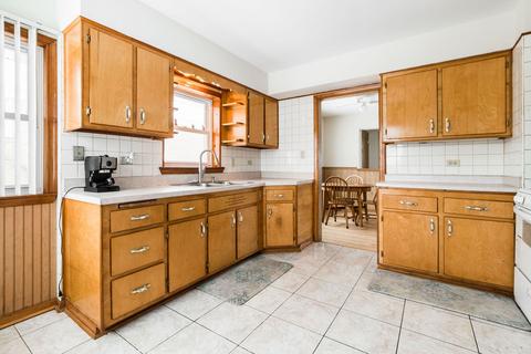 109 S Addison Rd, Addison, IL 60101 photo 7